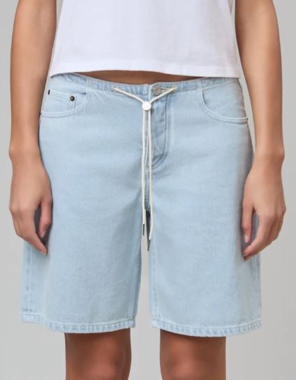 STILL HERE COOL SHORTS