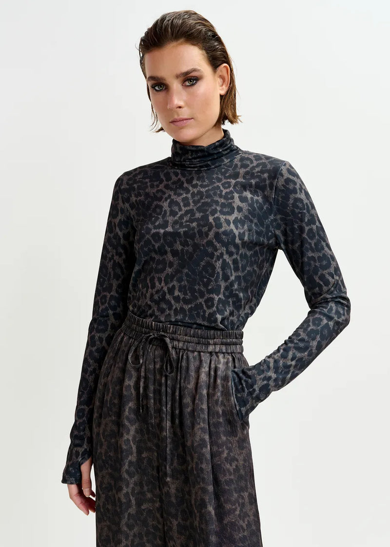 Essentiel Antwerp Isperenza Printed Turtleneck