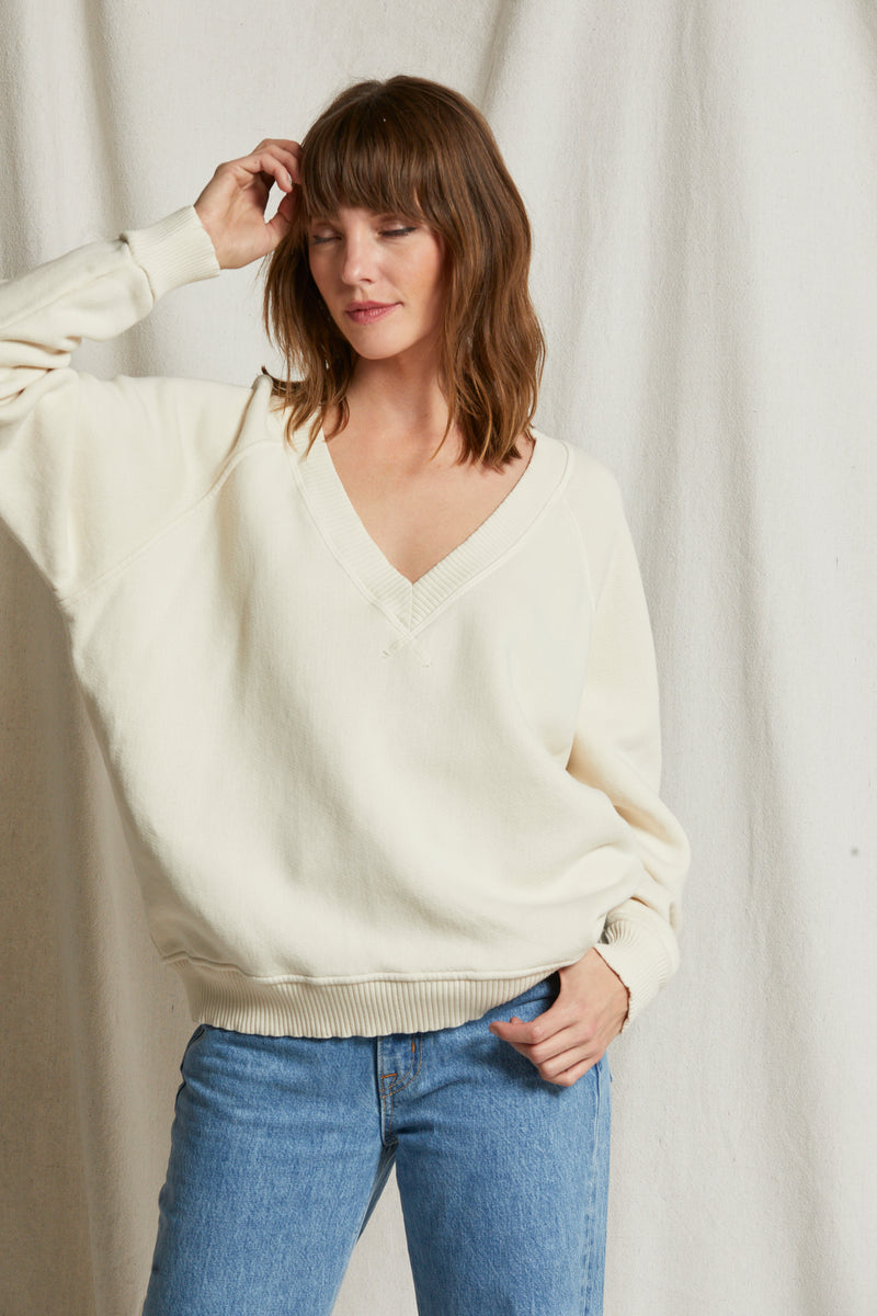 PerfectWhiteTee Fleece Long Sleeve V-Neck Sweatshirt