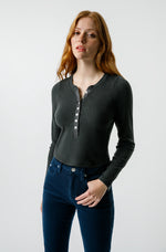AMO Sassy Rib Henley