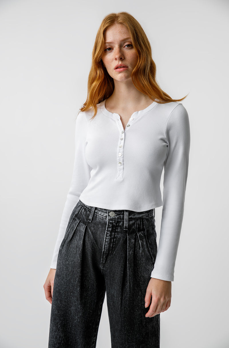 AMO Sassy Rib Henley