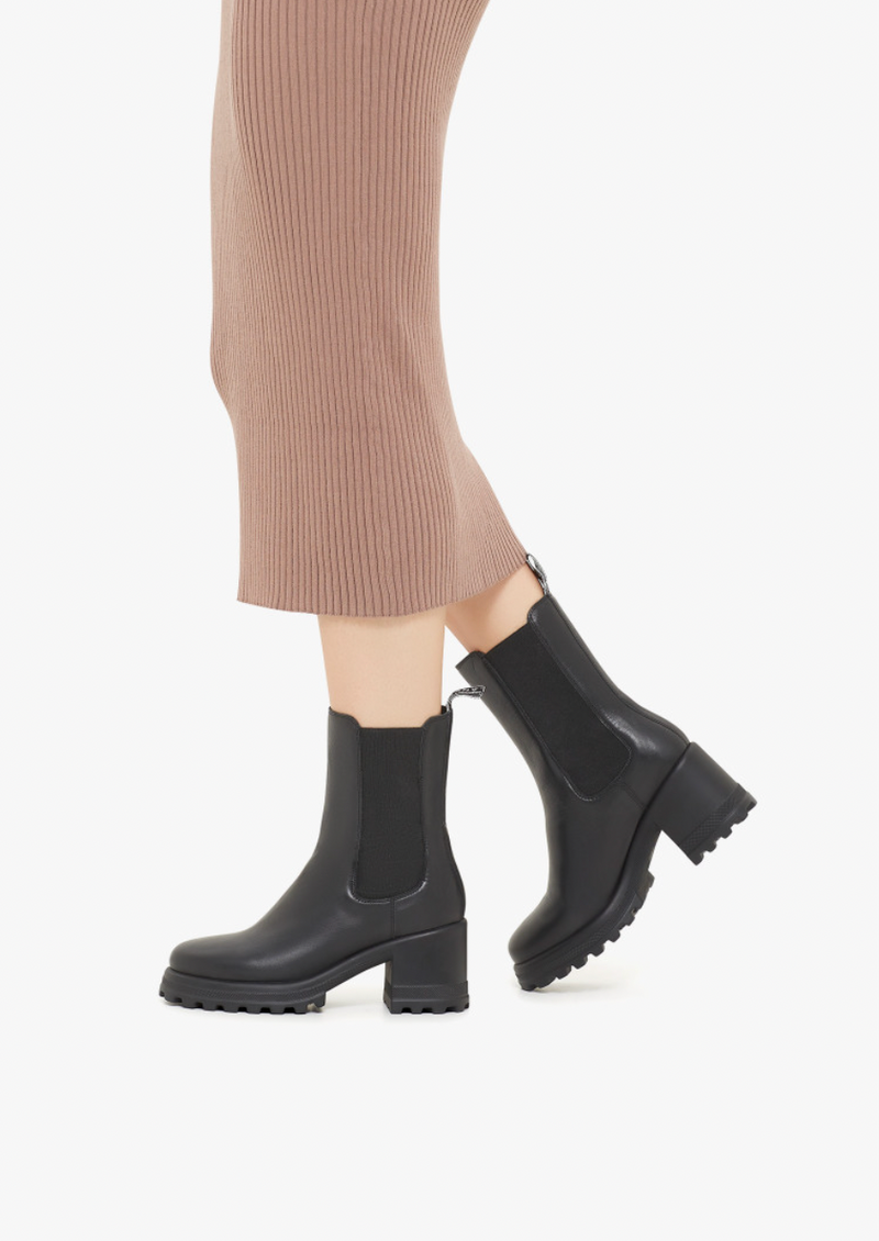 Voile Blanche Claire Boot