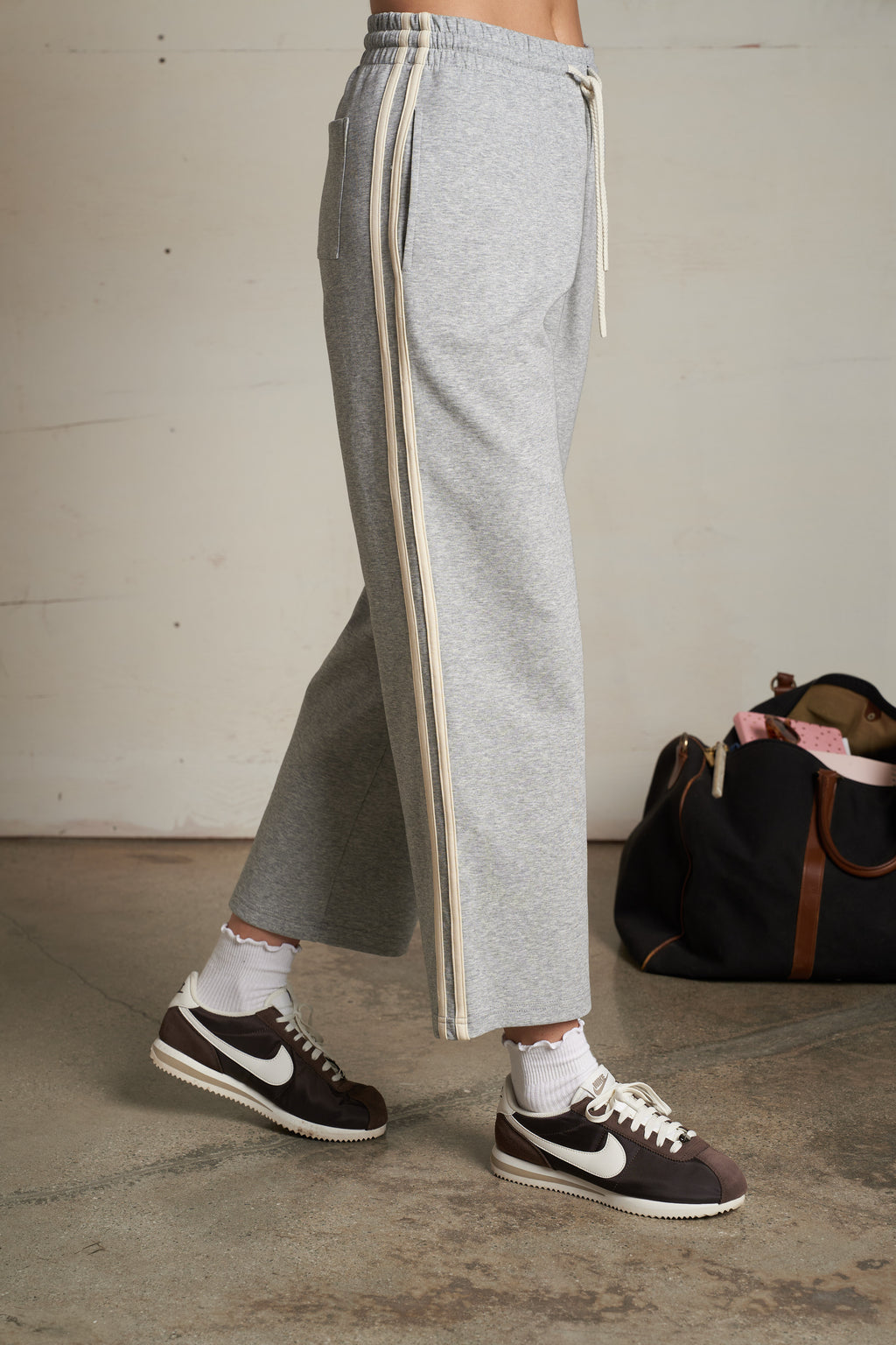 Sweatpants – Complements Two